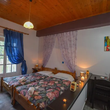 Giannis And Fridas Garden Апартаменты