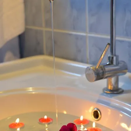 Giannis And Fridas Garden Daire