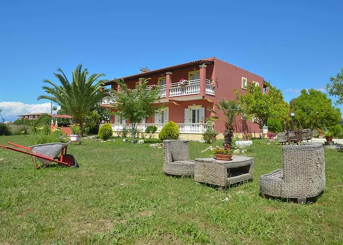 Giannis And Fridas Garden Апартаменты *
