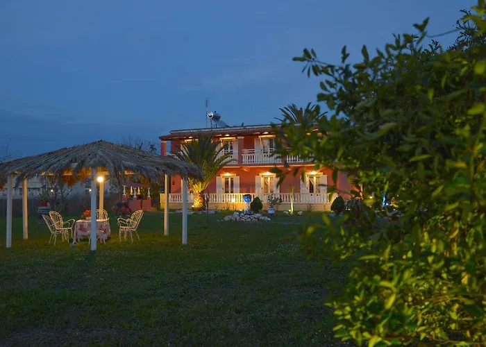 Giannis And Fridas Garden Апартаменты