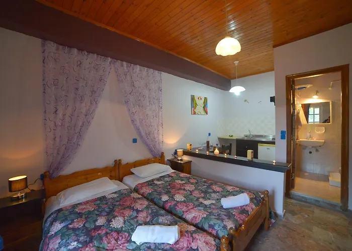 Giannis And Fridas Garden Апартаменты *